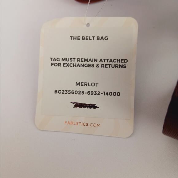 Fabletics The Belt Bag In Merlot NWT Water Resistant Crossbody Waist Bag - Picture 6 of 6